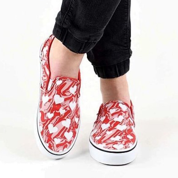 ❤️ ❤️❤️VANS Asher Marble Hearts Red Slip On Sneaker ShSize 8 US❤️❤️❤️ - Picture 1 of 5